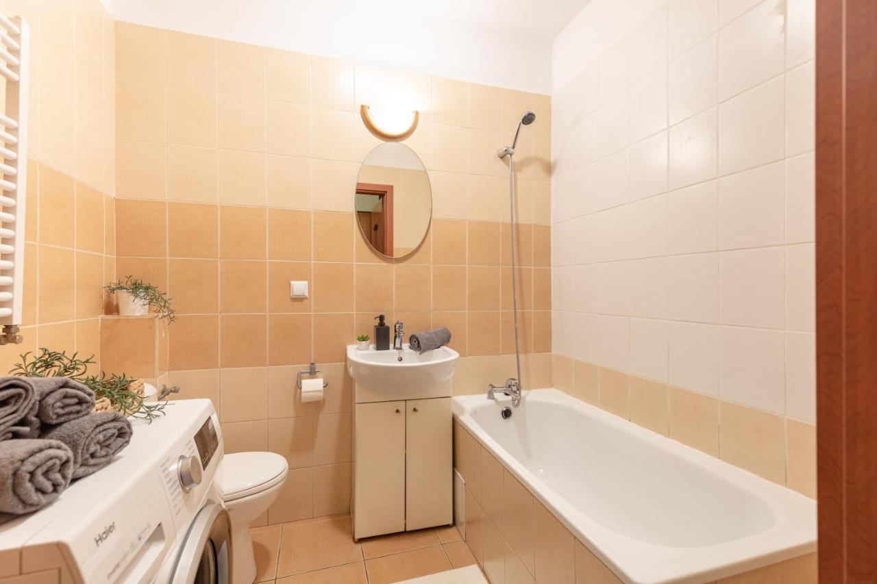 Superapart Stanow Zjednoczonych 72 Apartment Варшава Екстериор снимка